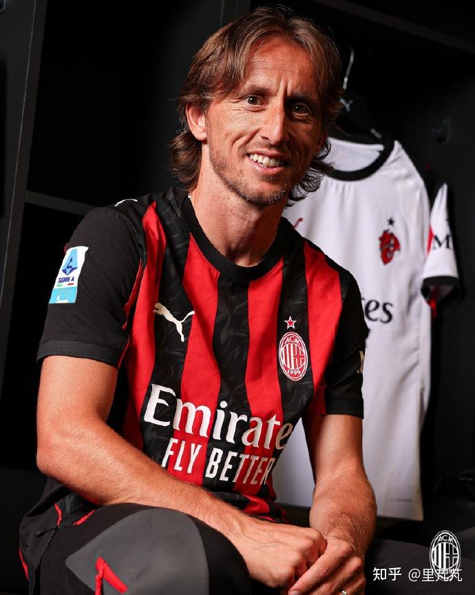 Steam92%特别好评!roguelike精品《魔法工艺》手游版今日首曝开启预约