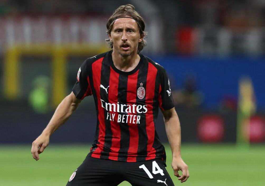 本赛季对阵意甲9强，仅垫底的佛罗伦萨输球场次比国米更多