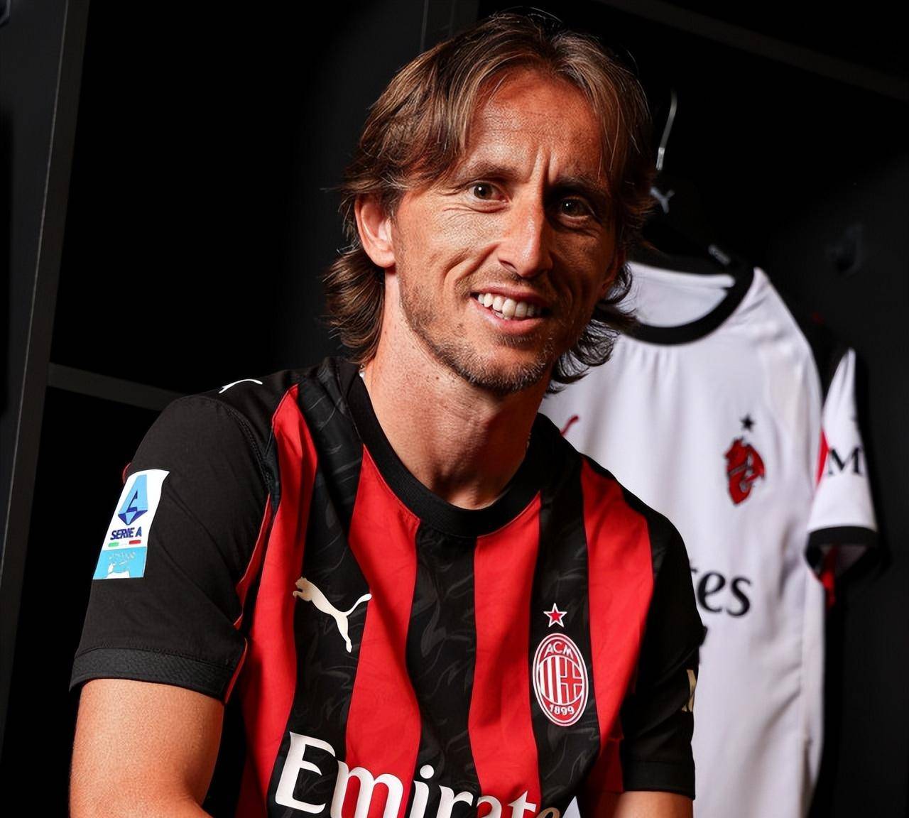 克拉克斯顿赛季第2次三双，本赛季唯二多次拿下三双的中锋