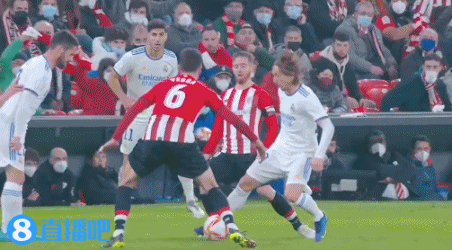 什么是“博弈中的过度自信偏差”？解析为何 90% 的赌客觉得自己高于平均水平。（解读博弈中的过度自信偏差：为何九成赌客自认高于平均水平）