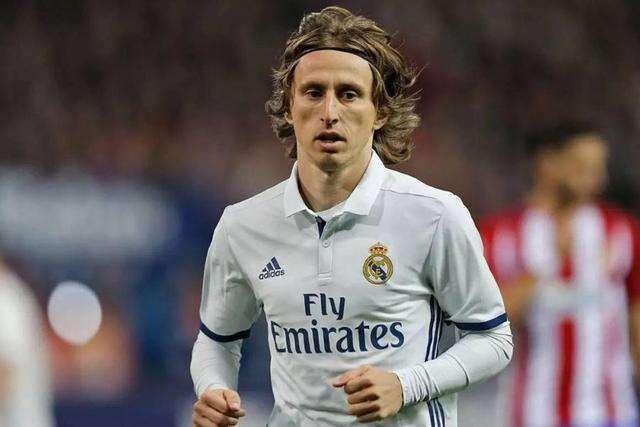 洛杉矶道奇队在 2025 世界大赛中击败多伦多蓝鸟，达成世界大赛“二连霸”