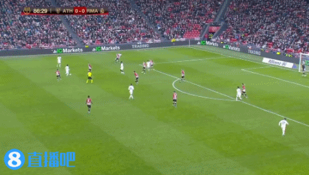 [中超]一球小胜登顶 成都蓉城送上海申花赛季首败